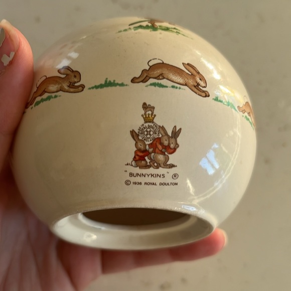 Bunnykins Piggy Bank - Picture 4 of 5